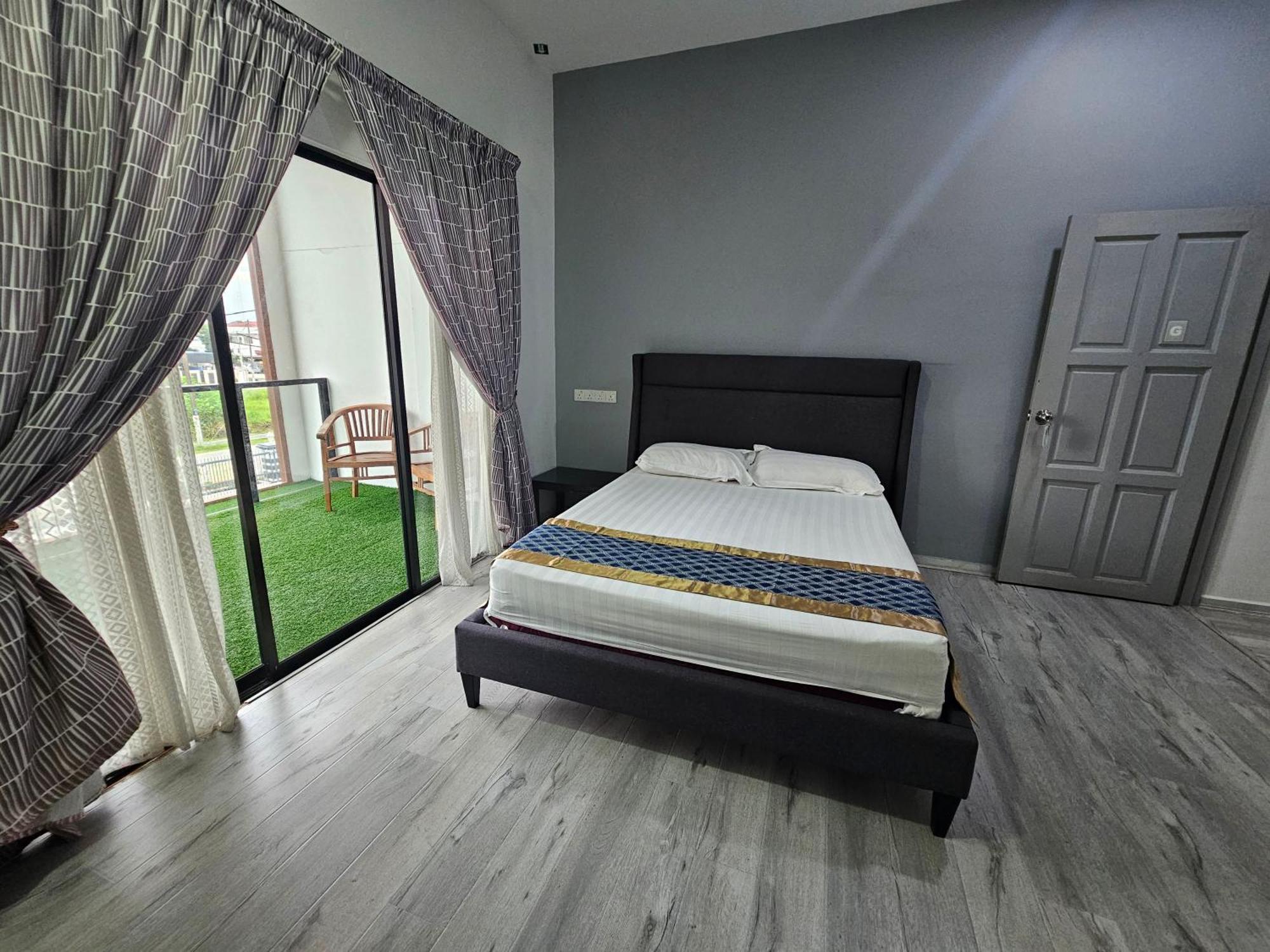 Melody Whole Or Suite Room Muar Exteriör bild