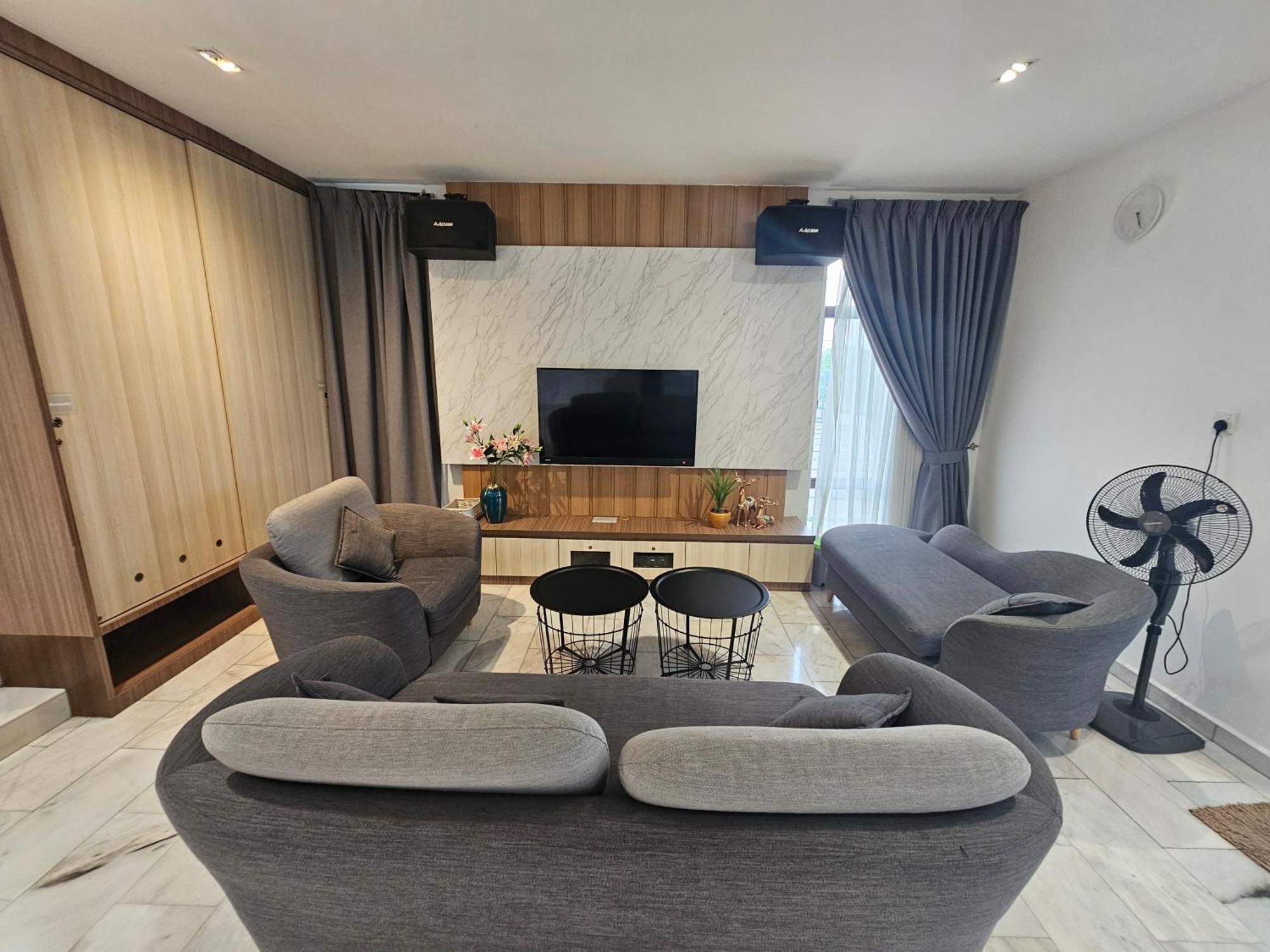 Melody Whole Or Suite Room Muar Exteriör bild