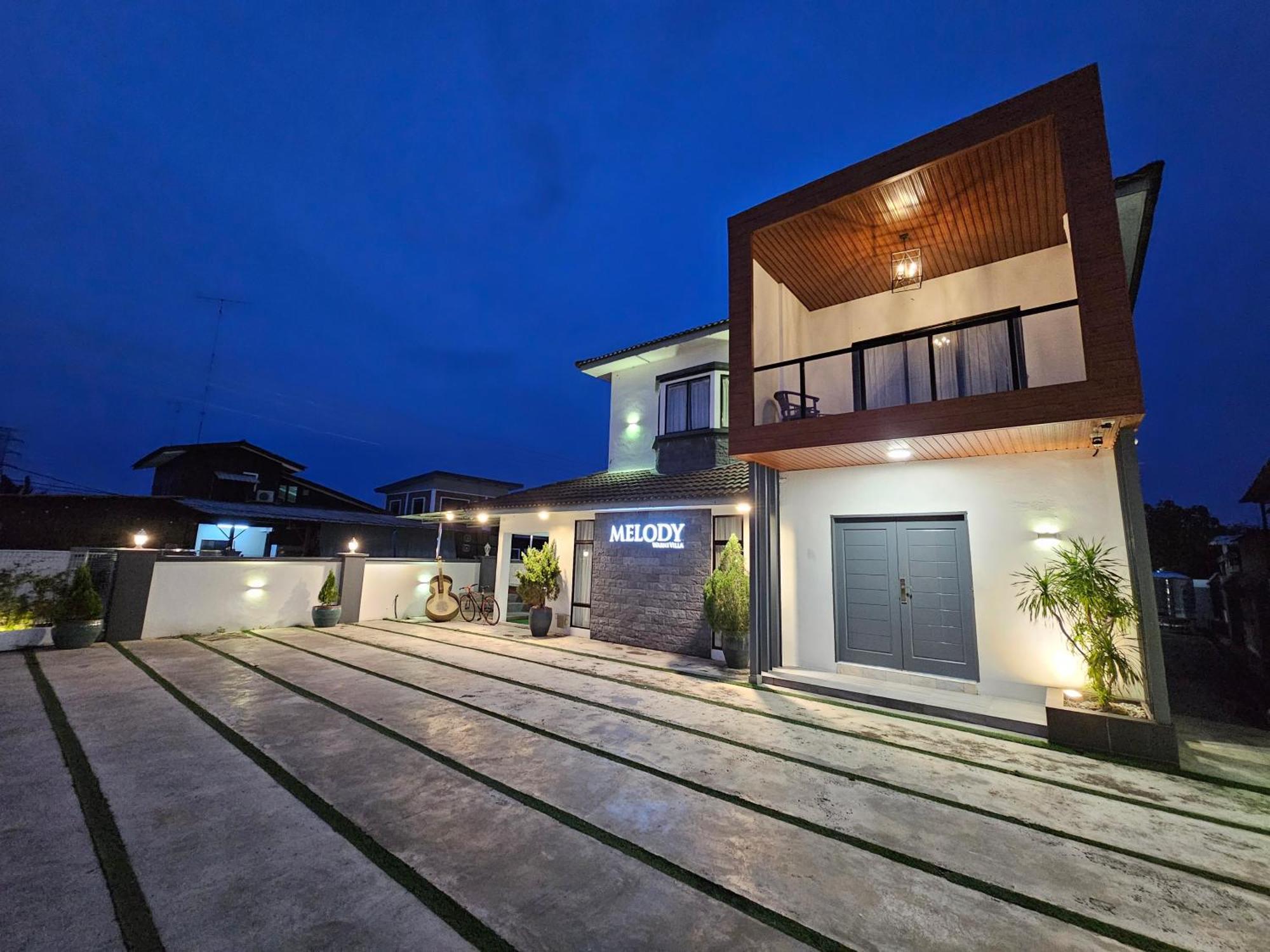 Melody Whole Or Suite Room Muar Exteriör bild