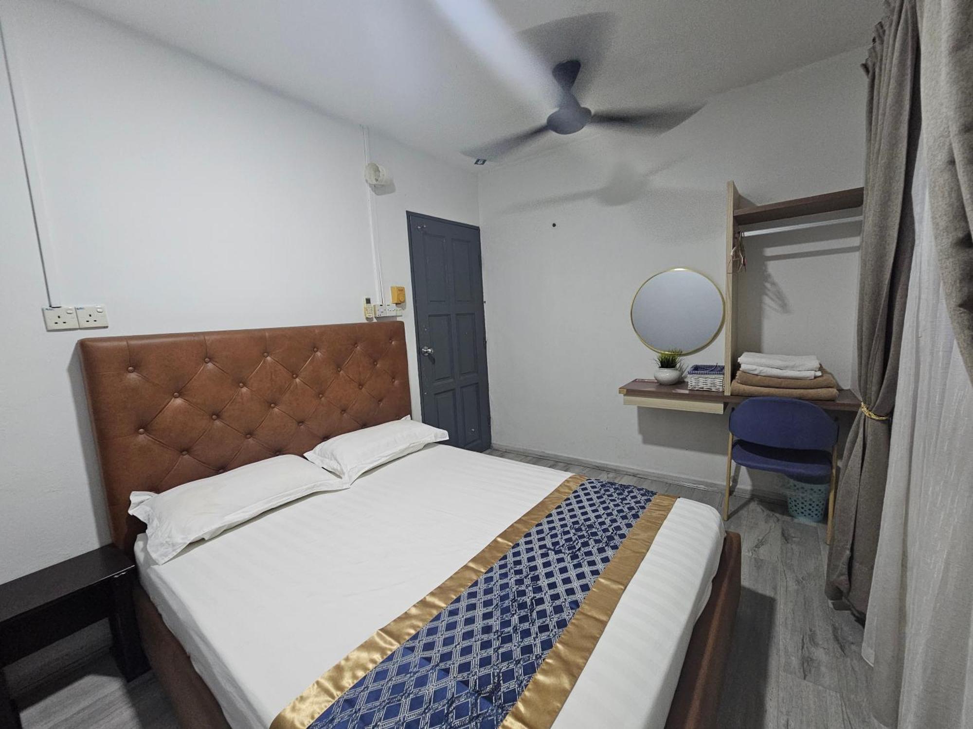 Melody Whole Or Suite Room Muar Exteriör bild