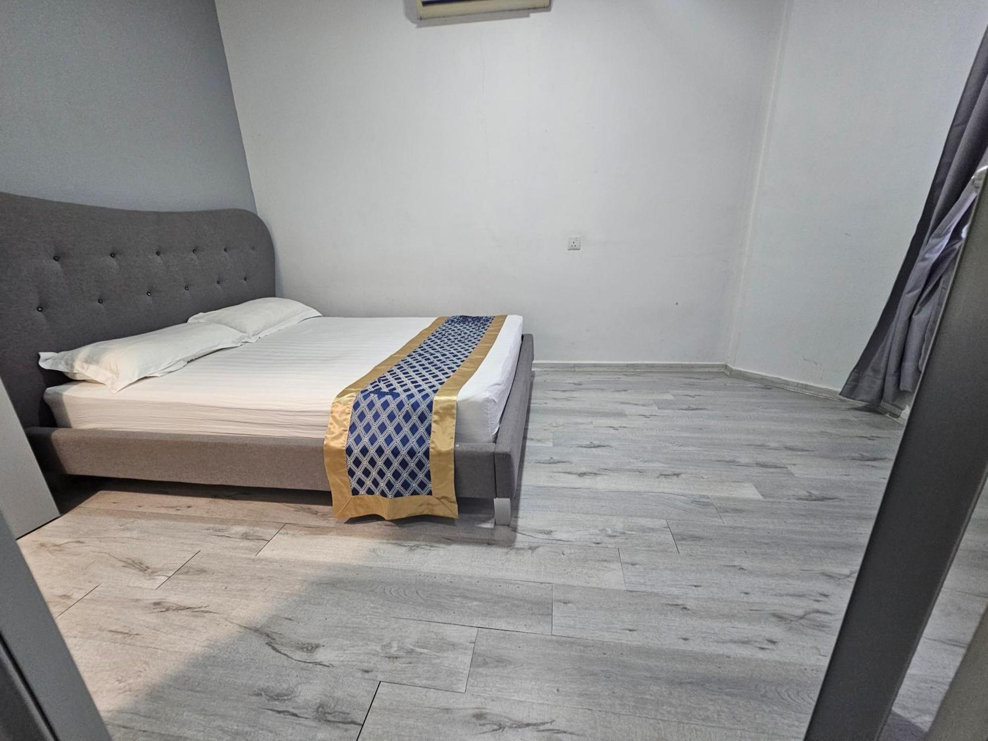 Melody Whole Or Suite Room Muar Exteriör bild