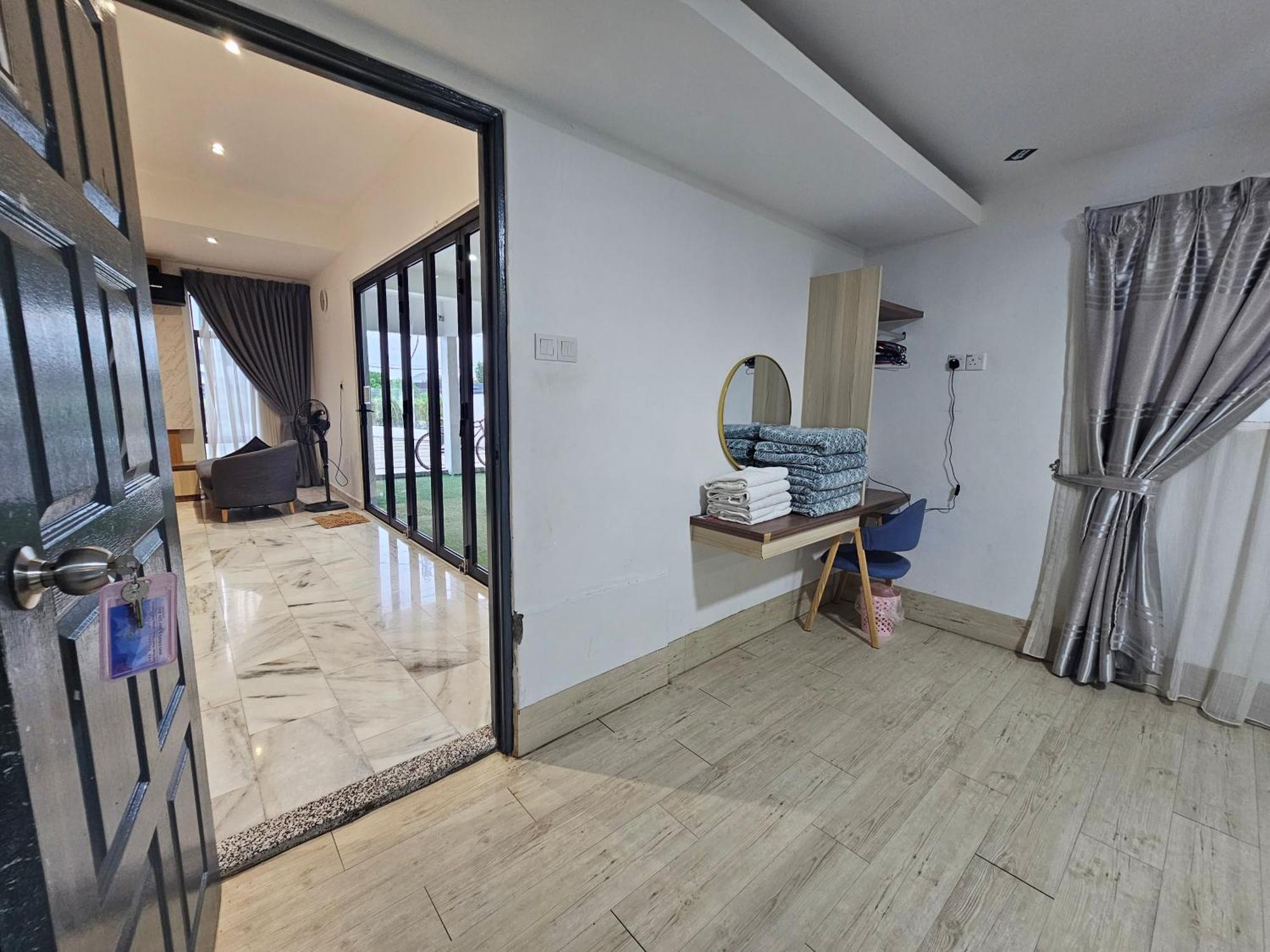 Melody Whole Or Suite Room Muar Exteriör bild