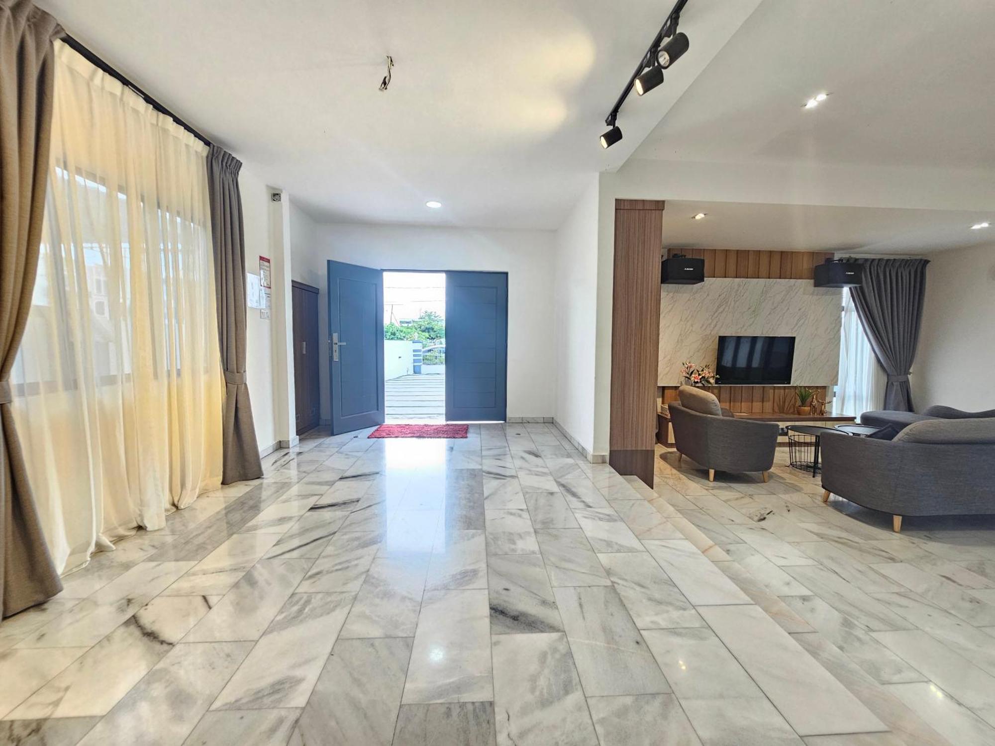 Melody Whole Or Suite Room Muar Exteriör bild