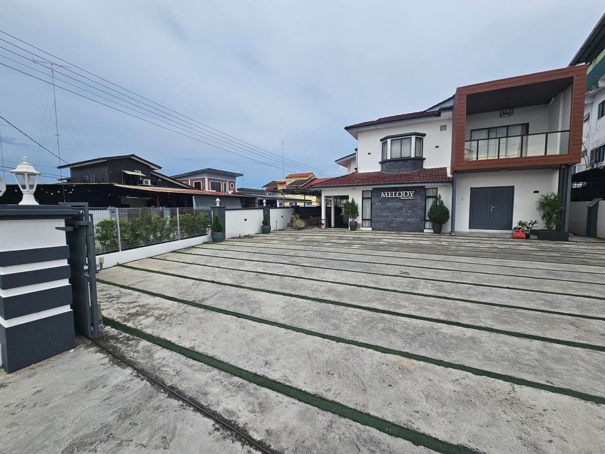 Melody Whole Or Suite Room Muar Exteriör bild